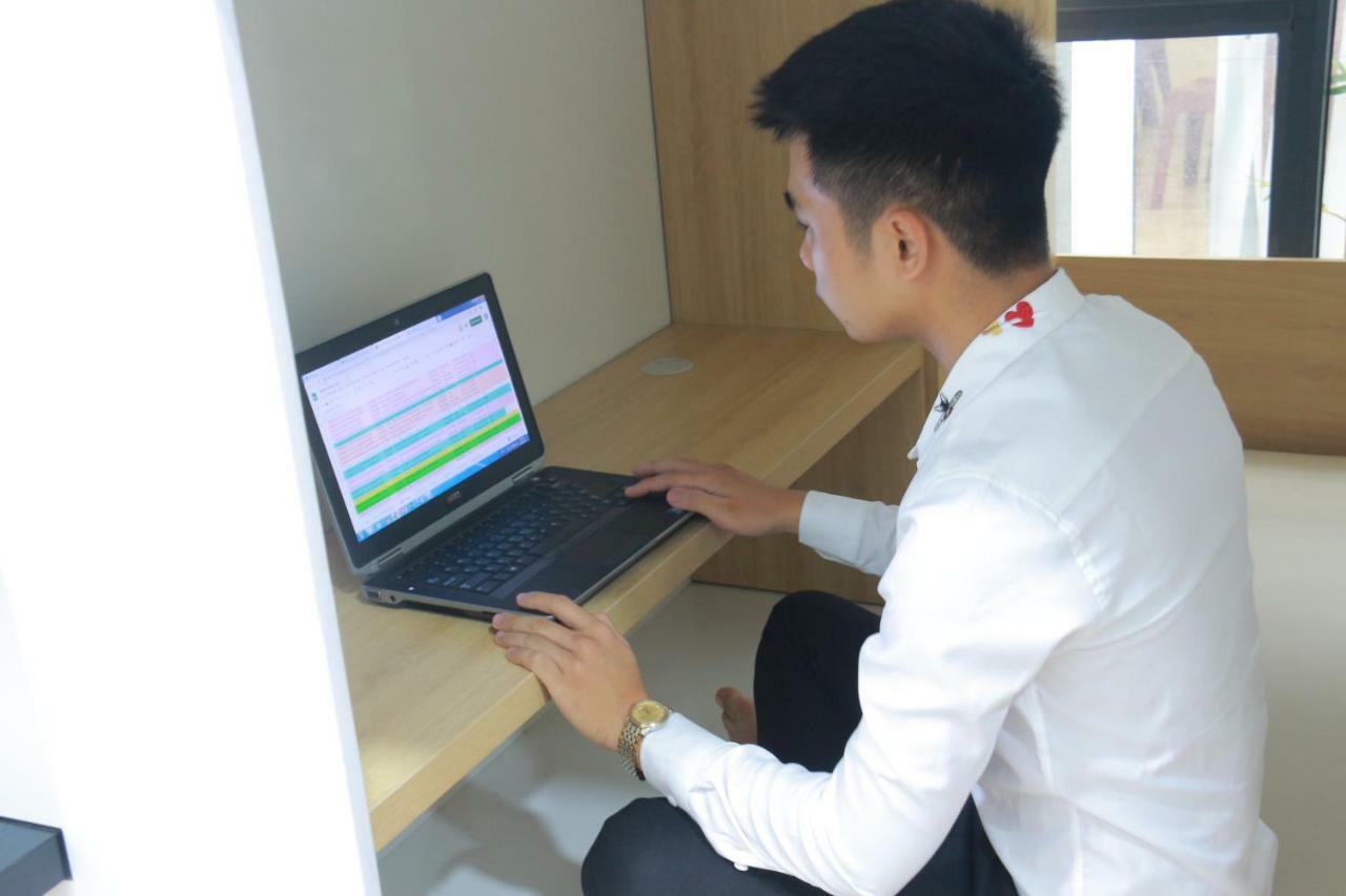 Techgarden Workstay Dorm - Coworking Space Hanoi Buitenkant foto